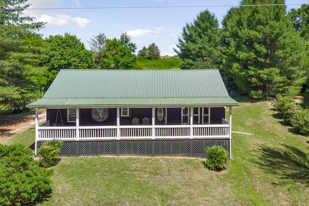 1034 River Hill Rd - Photo 1