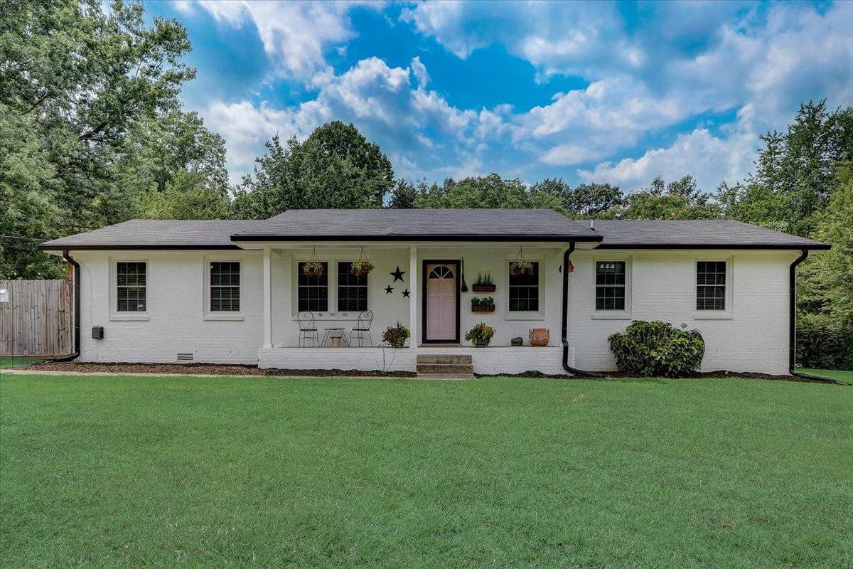 7310 Dogwood Dr - Photo 1