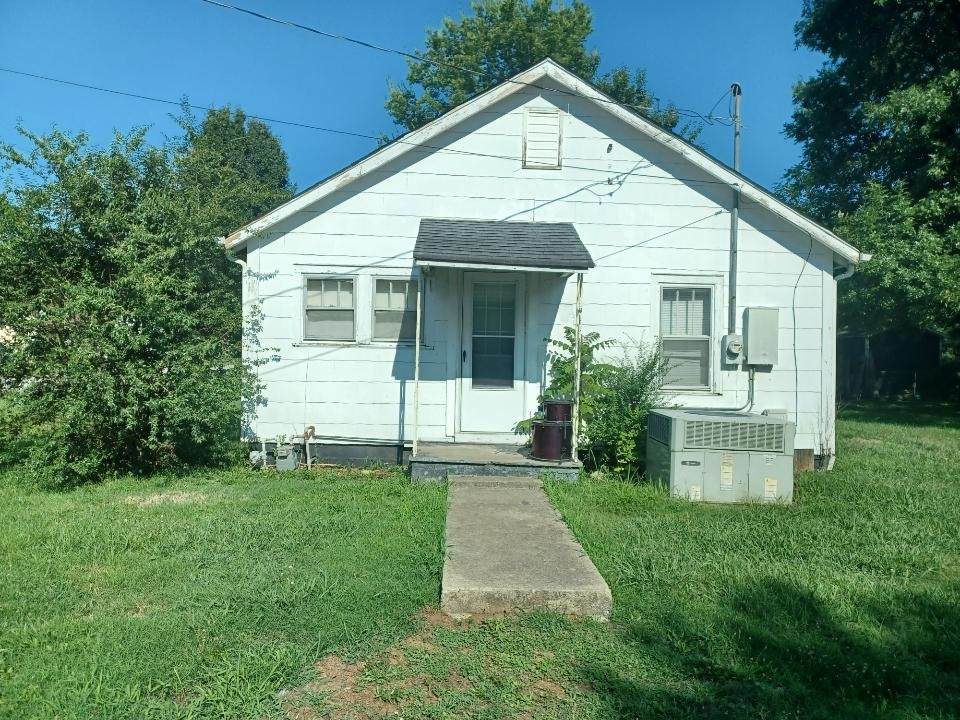 305 Haynes St - Photo 1