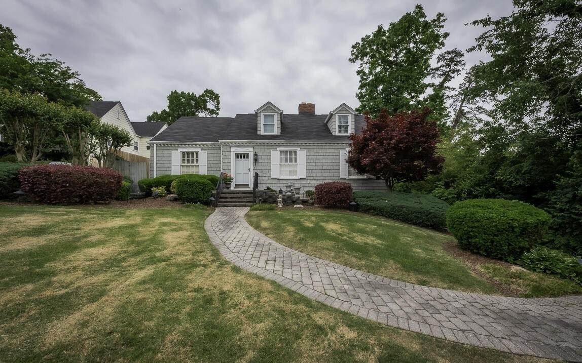 3825 Mission View Ave - Photo 1