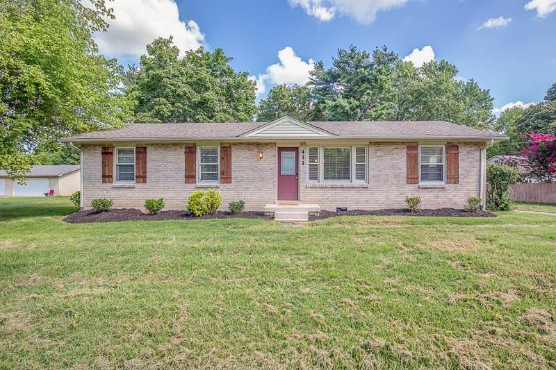 411 Alexander Blvd - Photo 1