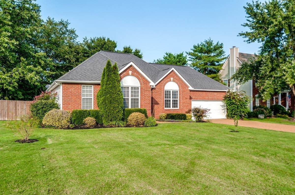 2412 Mercer Court - Photo 1