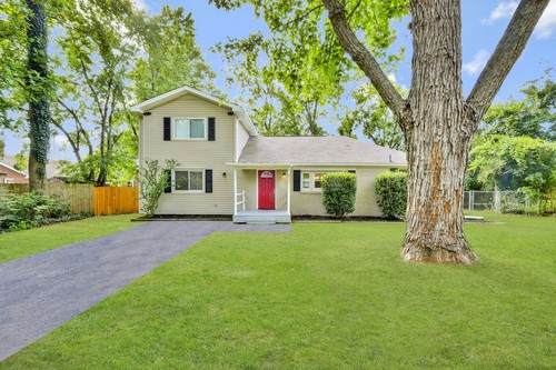 890 Idlewild Dr - Photo 1