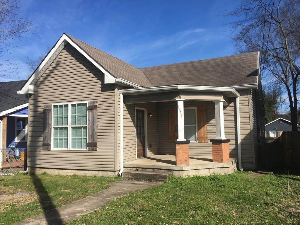 1814 15th Av N - Photo 1