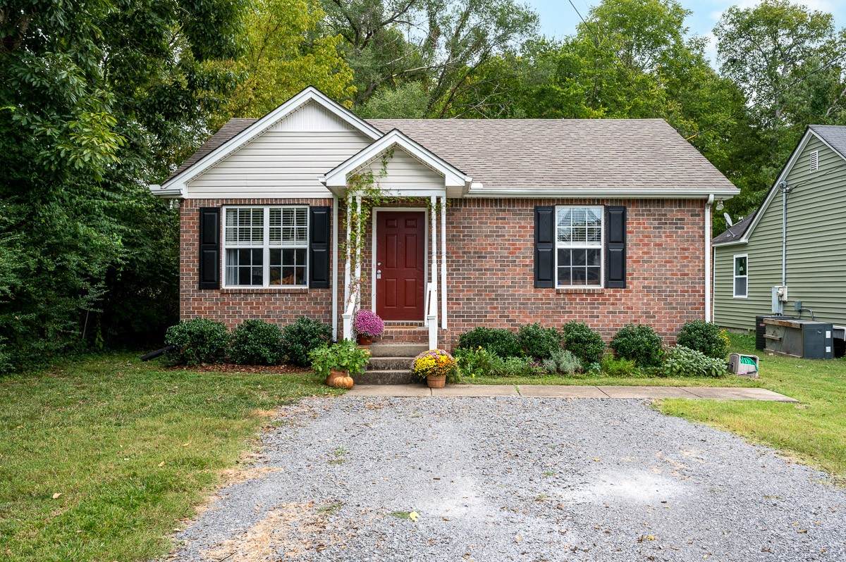 119 Lanier Dr - Photo 1
