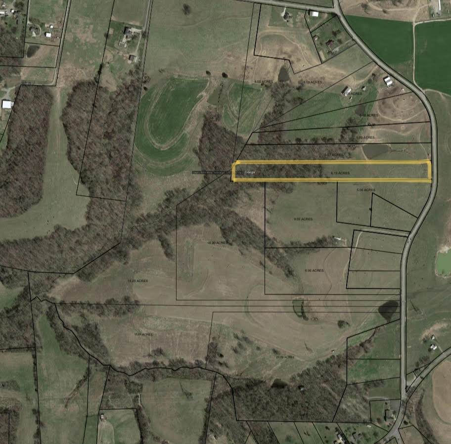 7 Hickory Point Rd - Photo 1