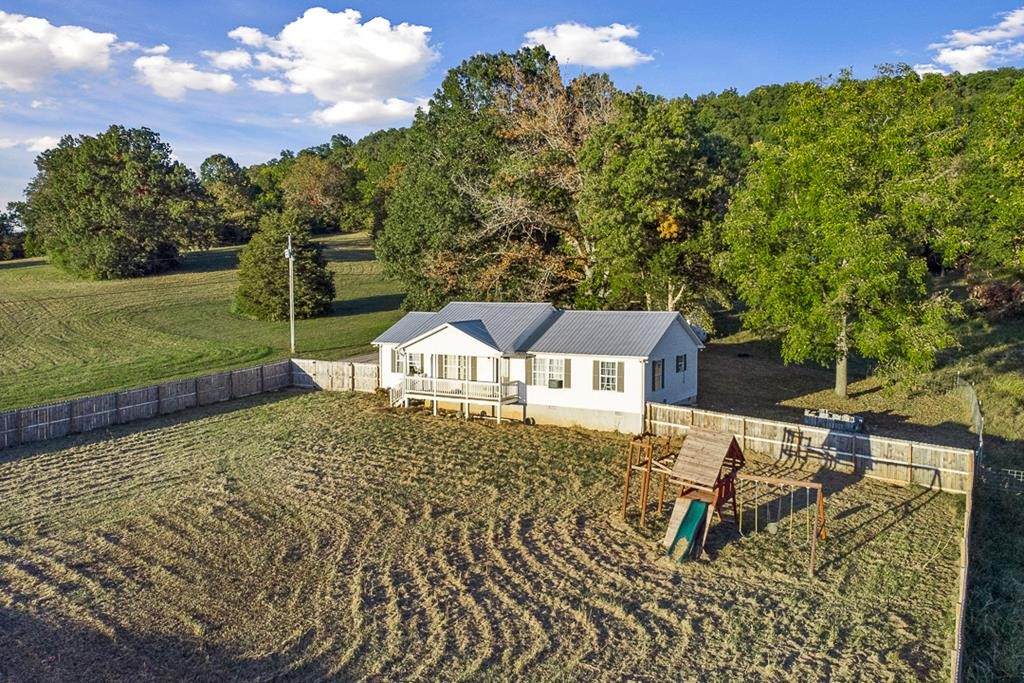 3020 Roberts Matthews Hwy - Photo 1