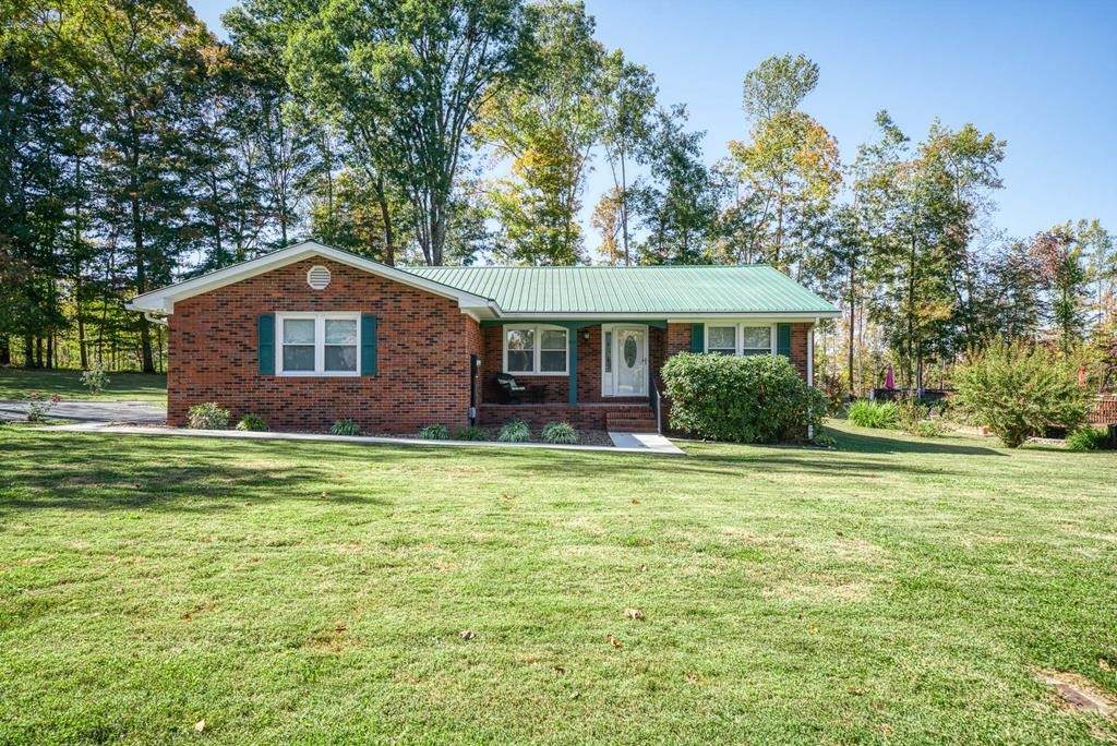 2765 New London Dr - Photo 1