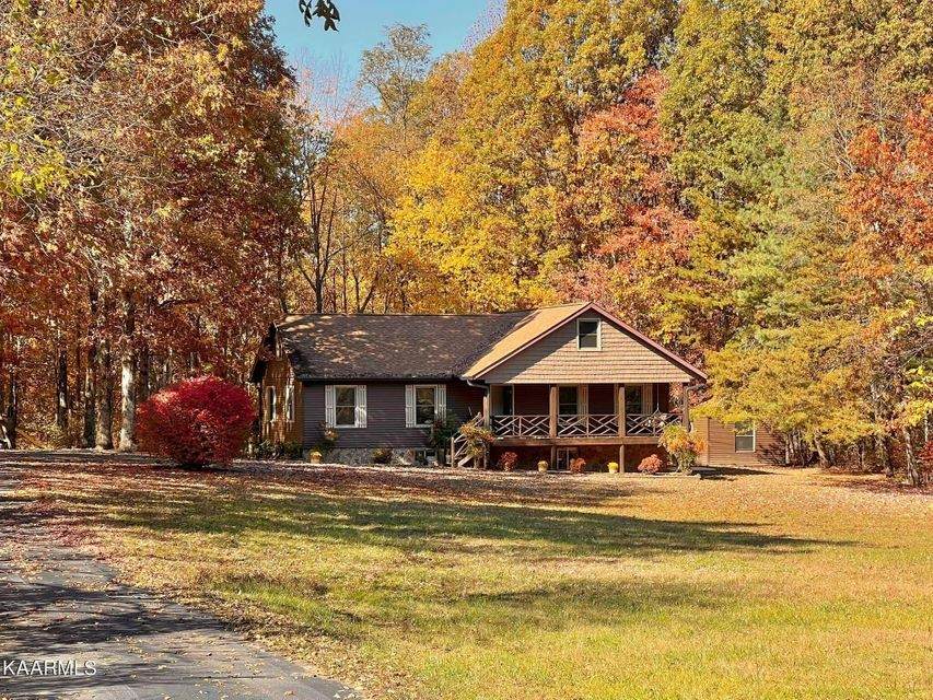 150 Fw Tate Ln - Photo 1