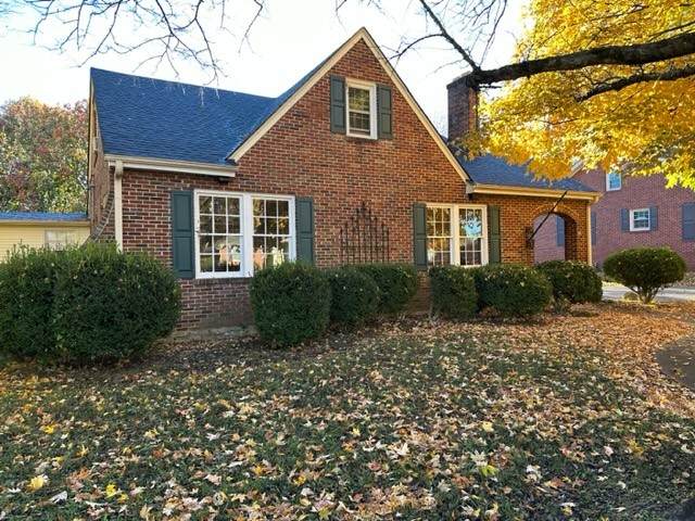 309 4th Ave - Photo 1