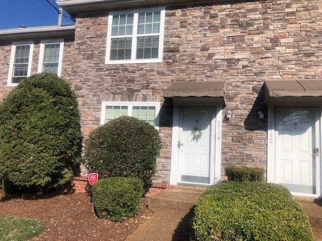 2714 Linmar Ave - Photo 1
