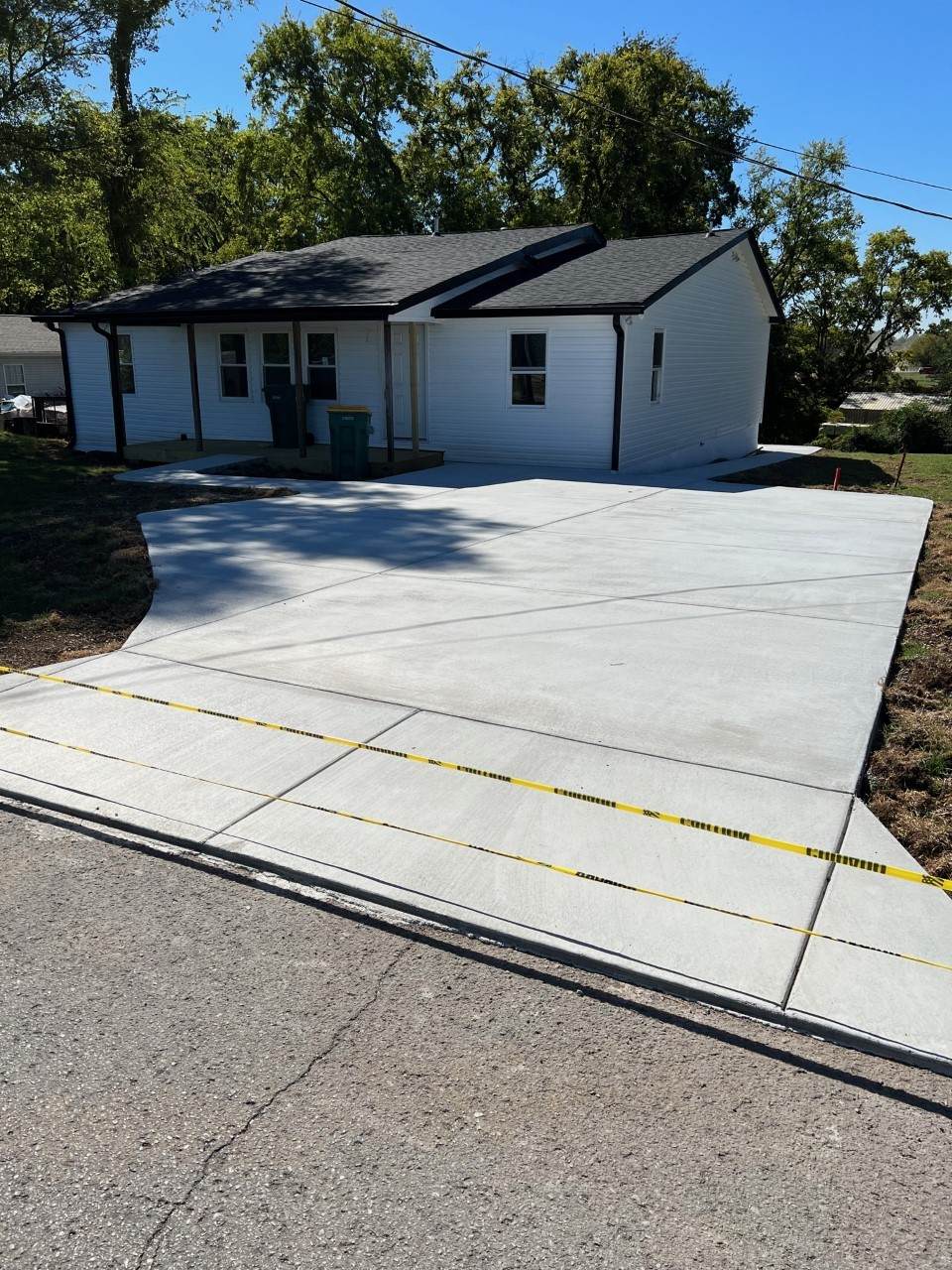 506 Mclemore Ave - Photo 1