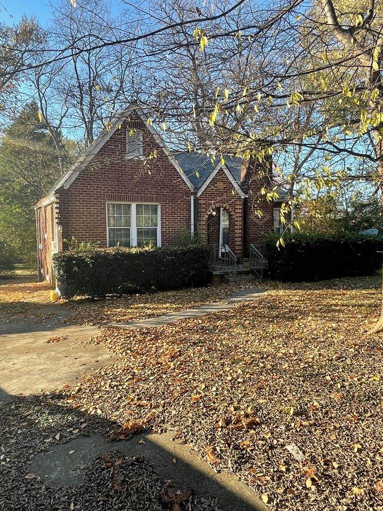 4037 Ocoee St - Photo 1