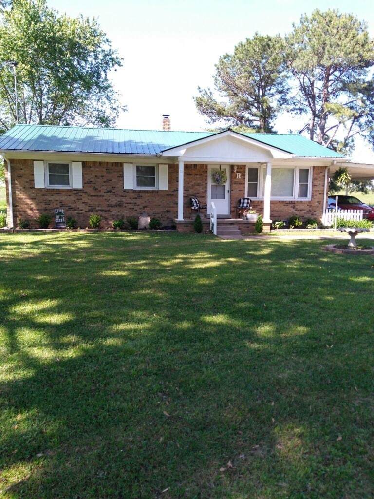 11 Leoma Rd - Photo 1