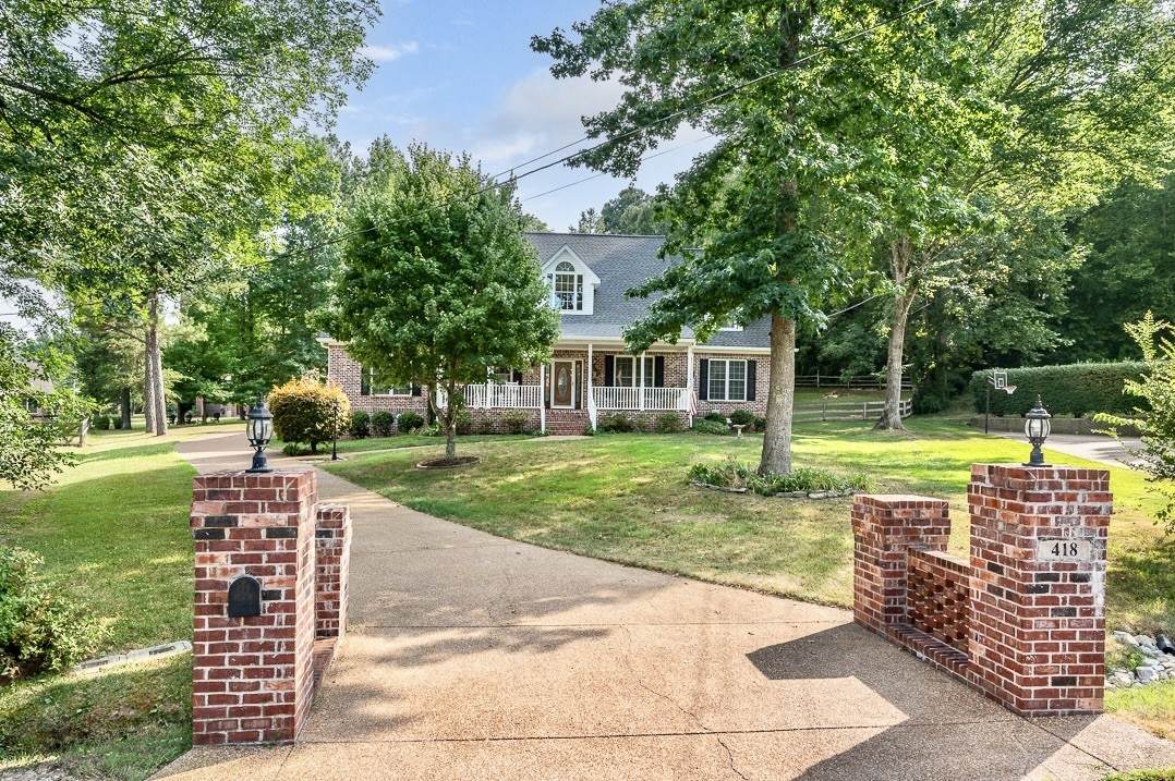 418 Allison Ct - Photo 1