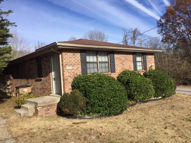 504 Cedarview Dr - Photo 1