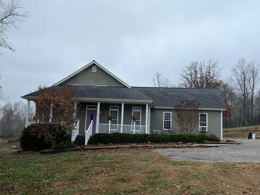 4837 Harmony Grove Rd - Photo 1
