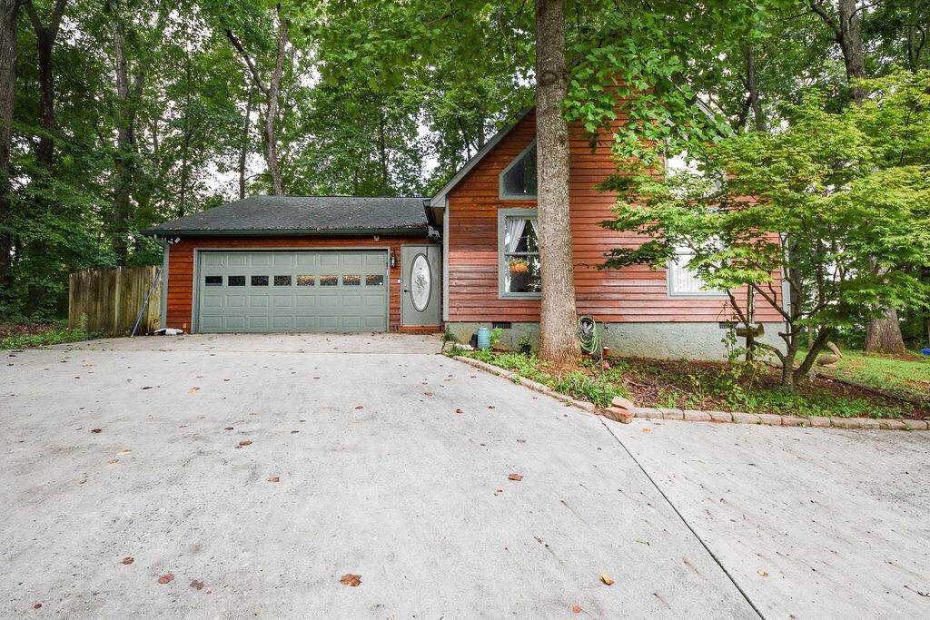 757 Lakehaven Cir - Photo 1