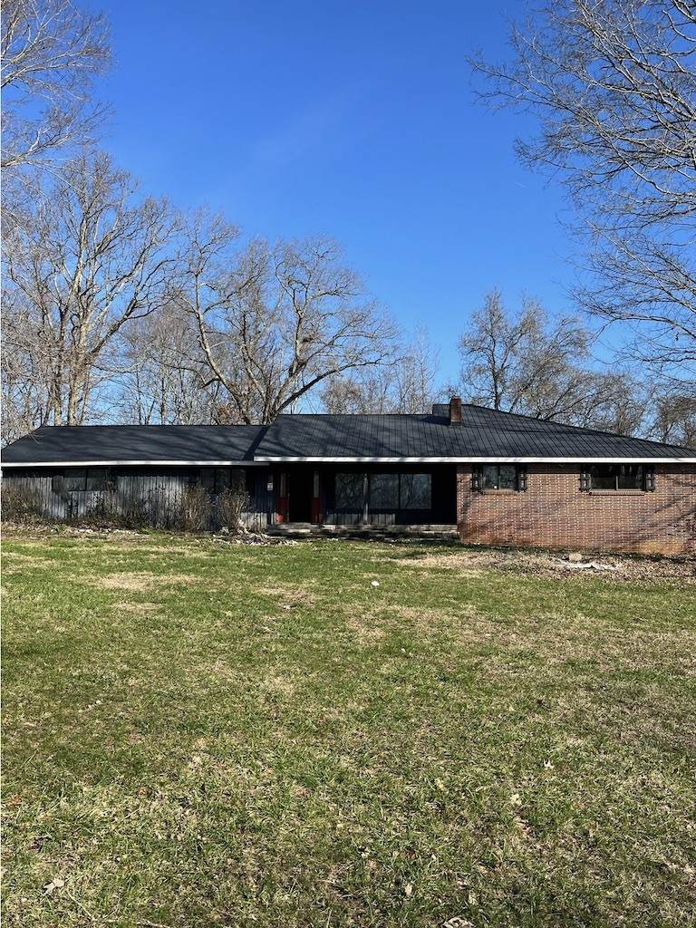 407 Hill St - Photo 1