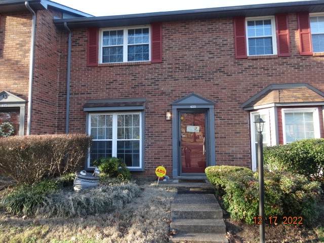 423 Hickory Glade Dr - Photo 1