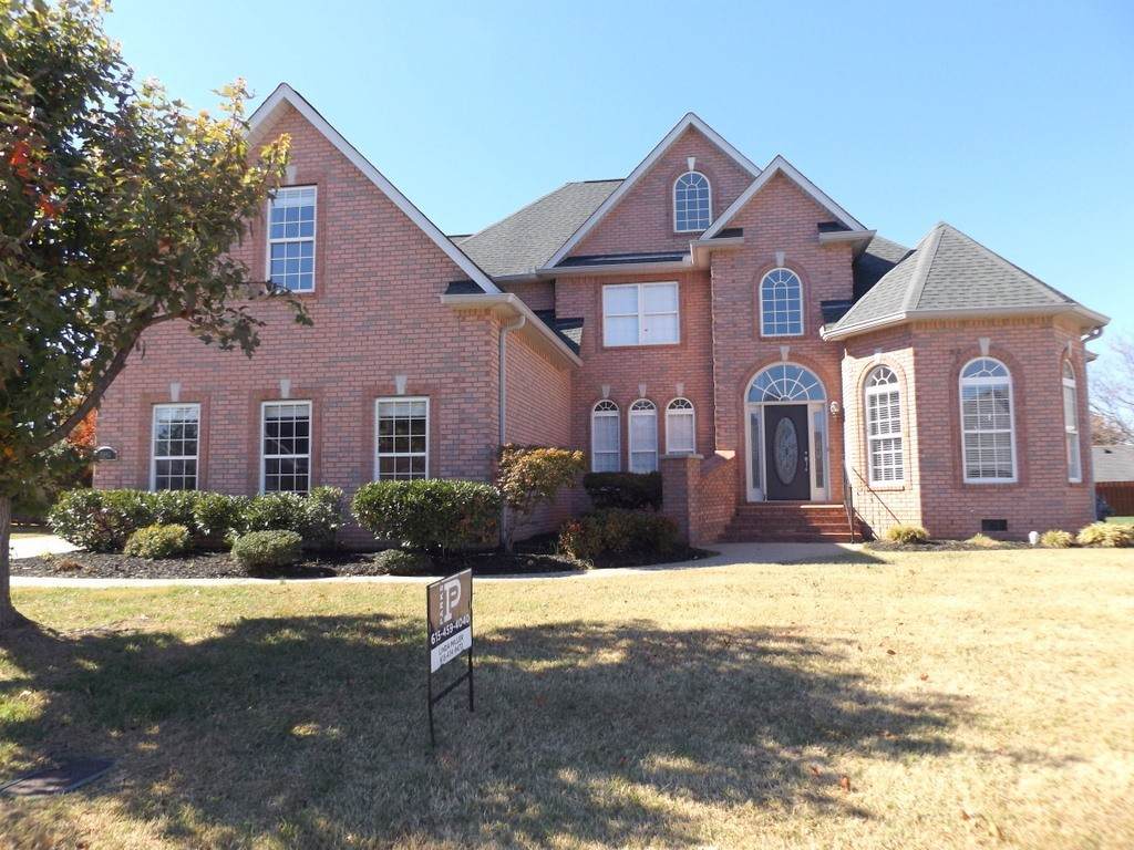 3095 Vicwood Dr - Photo 1