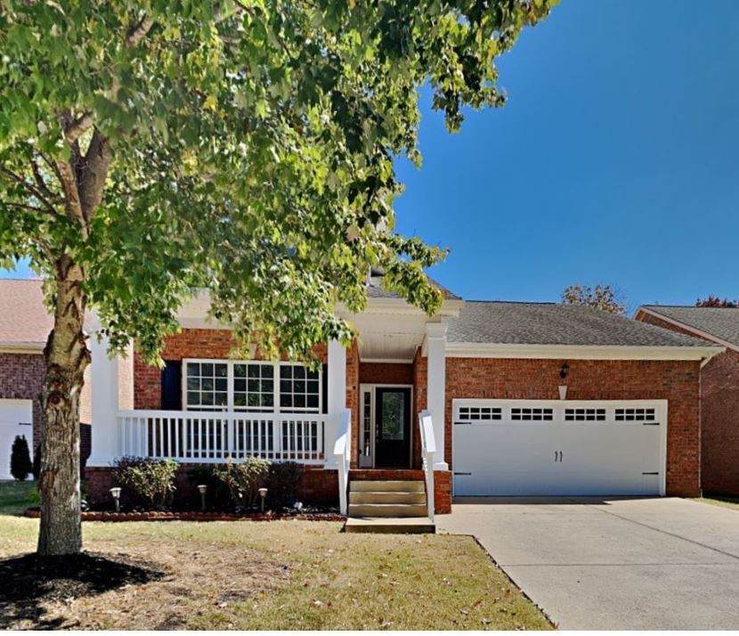 1716 Robindale Ct - Photo 1