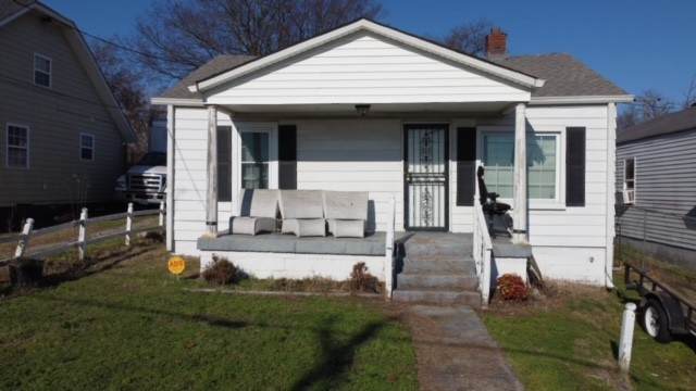 2406 Merry St - Photo 1