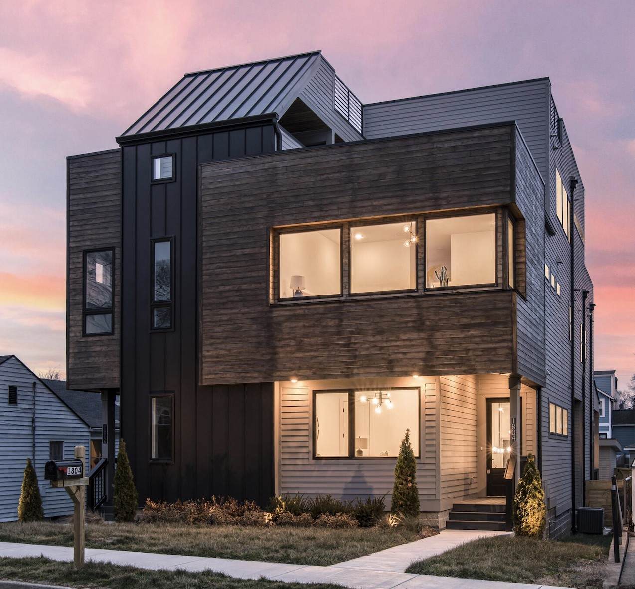 1804 6th Ave - Photo 1