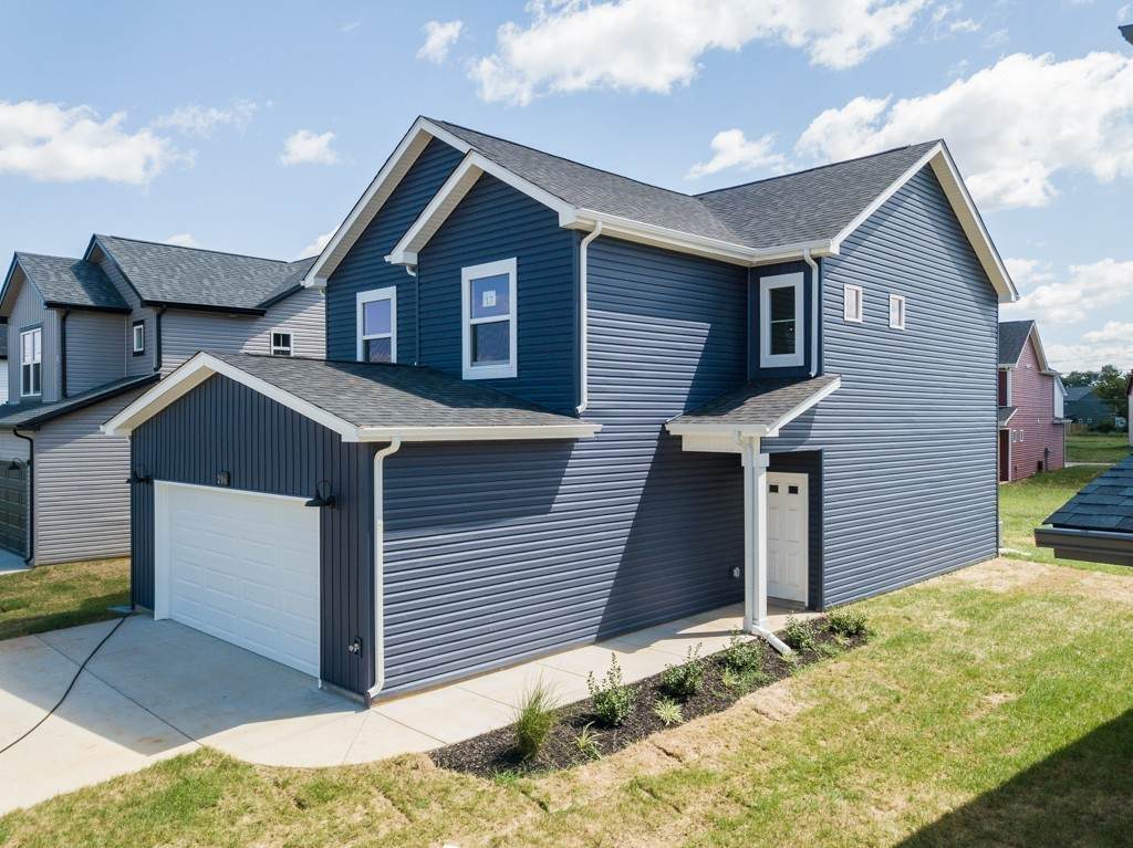 17 Campbell Heights - Photo 1