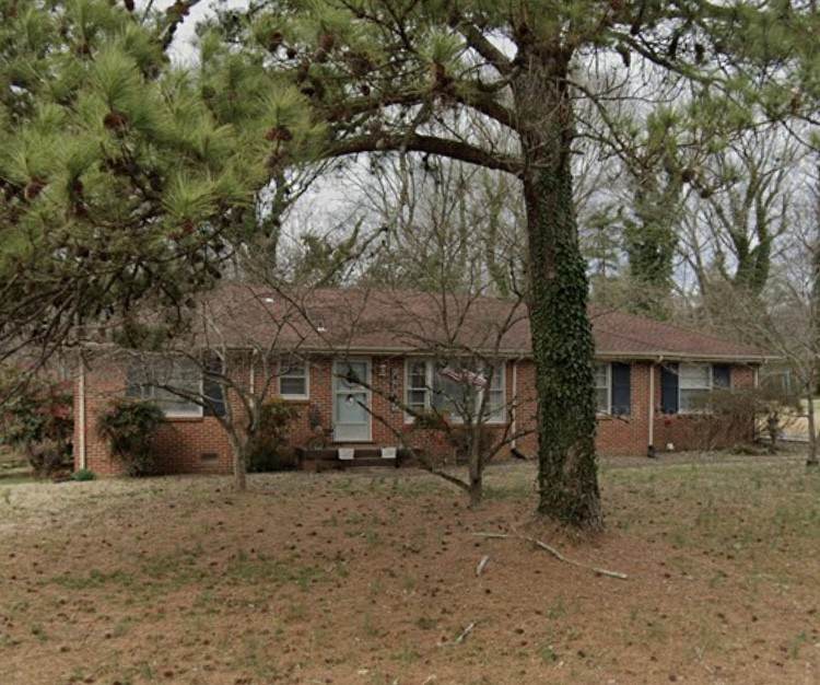 416 W Coy Cir - Photo 1