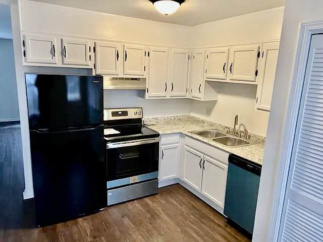 2835 Hillside Dr - Photo 1