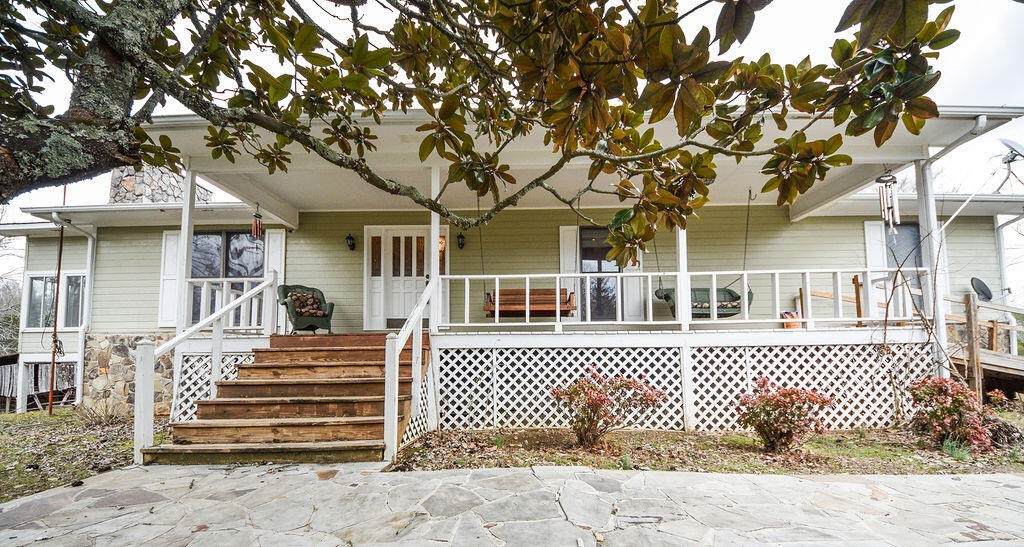 559 Cates Ln - Photo 1
