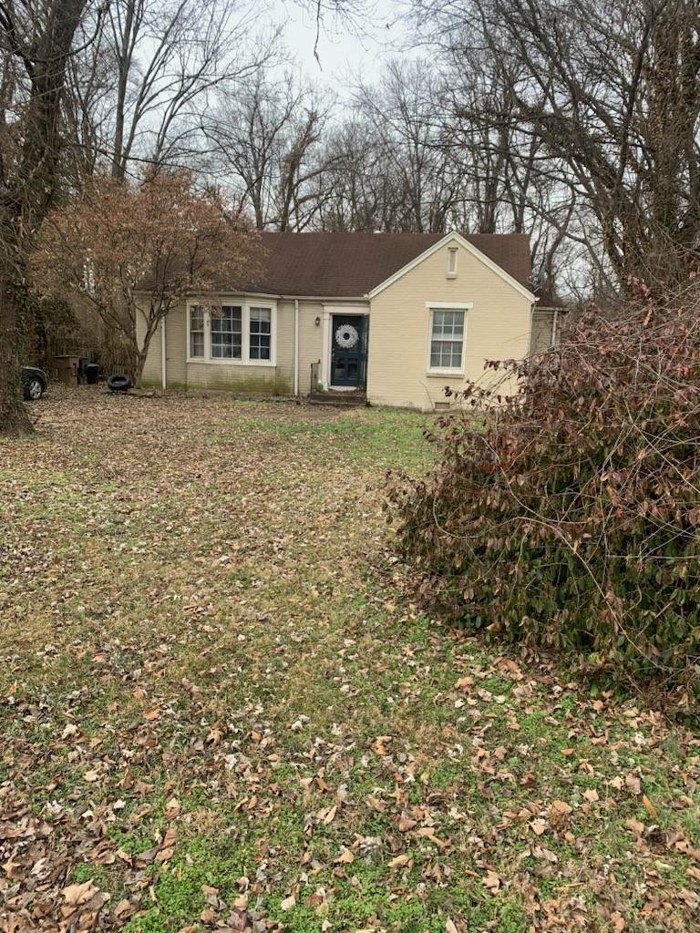 3419 Springbrook Dr - Photo 1