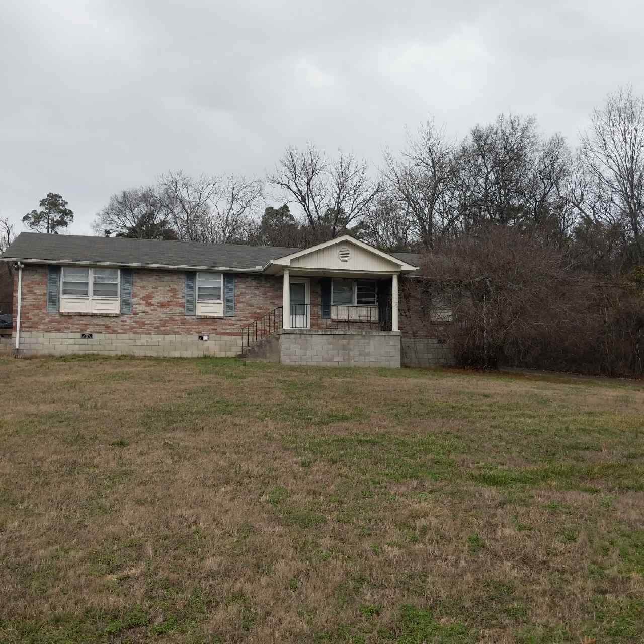 725 Devon Ln - Photo 1