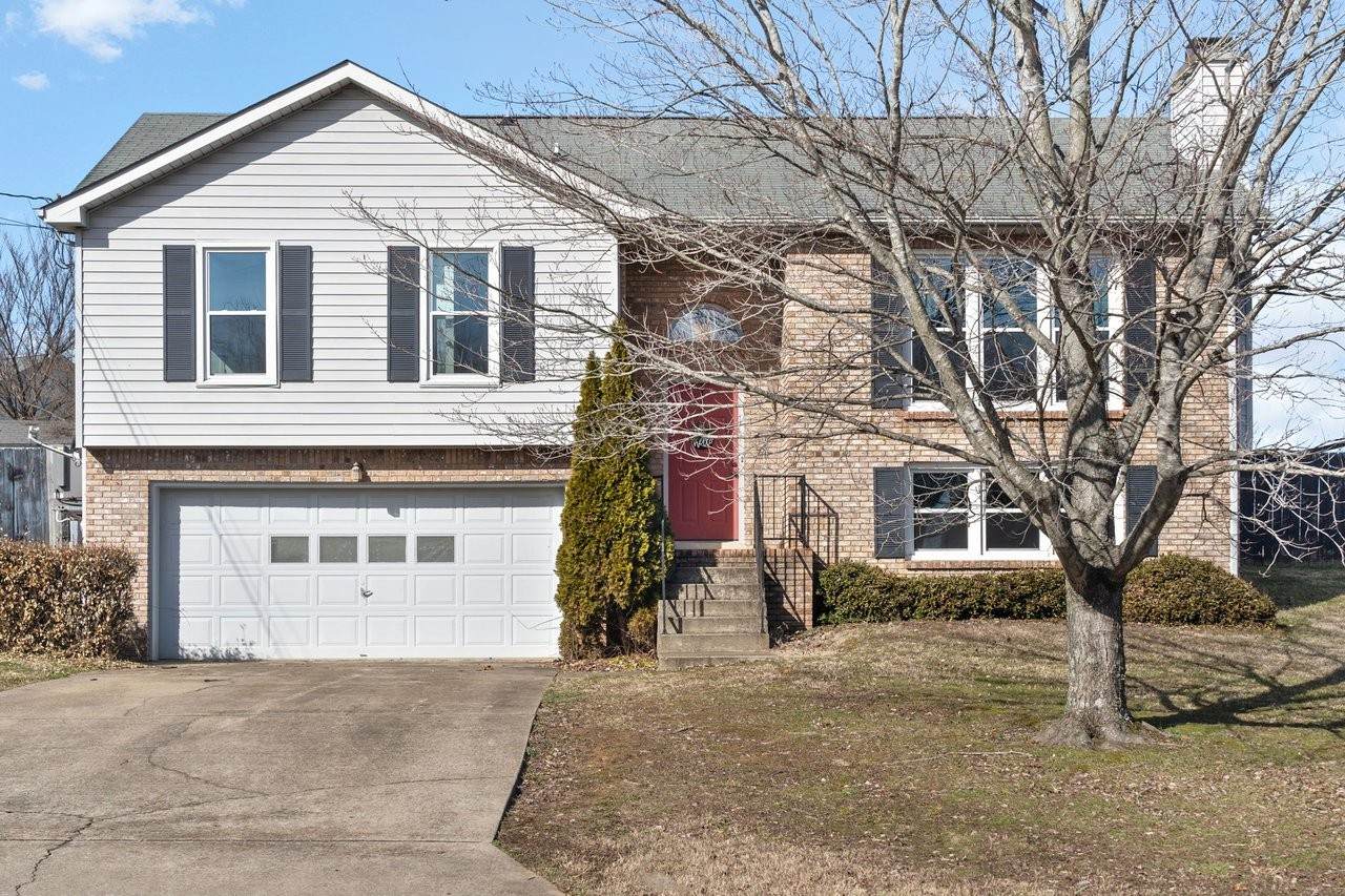 2132 Amadeus Dr - Photo 1