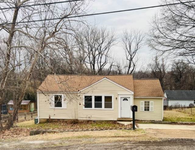 1519 Norvel Ave - Photo 1