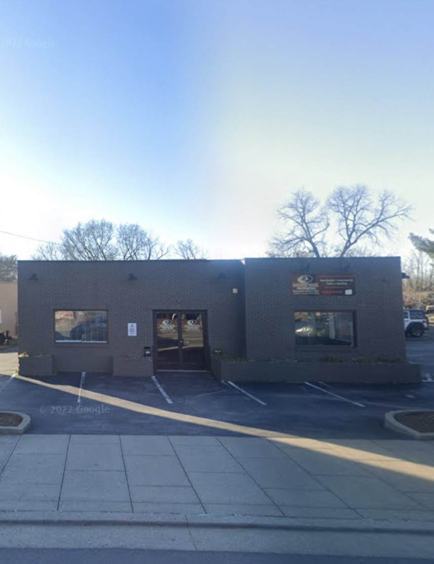 706 Columbia Ave - Photo 1