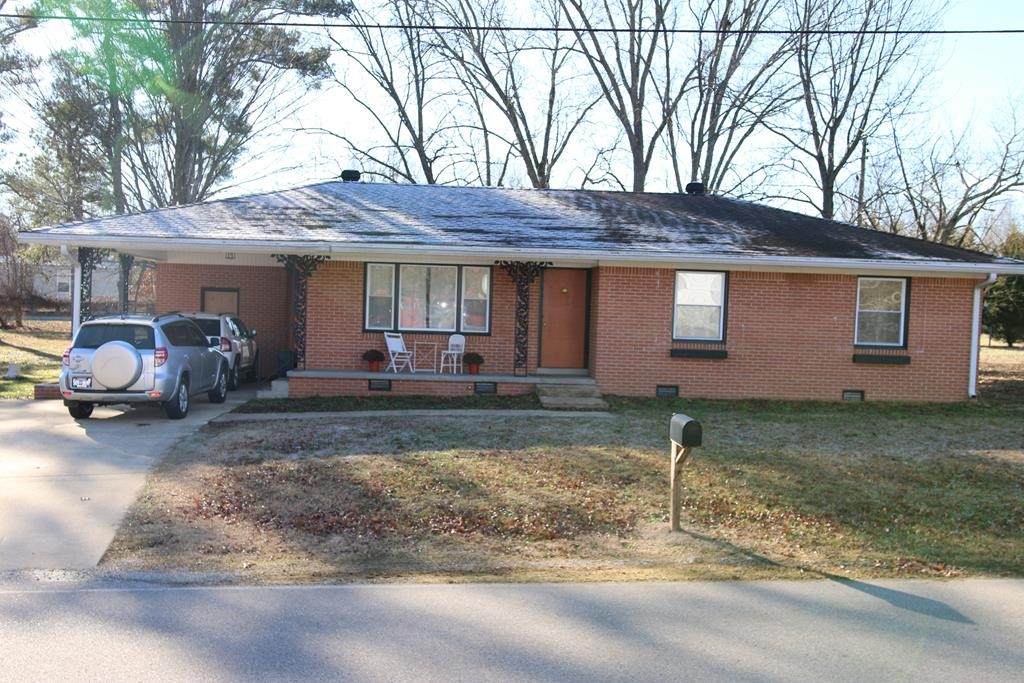 2110 Wildersville Rd - Photo 1