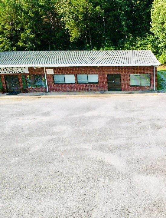 157 W Main St - Photo 1