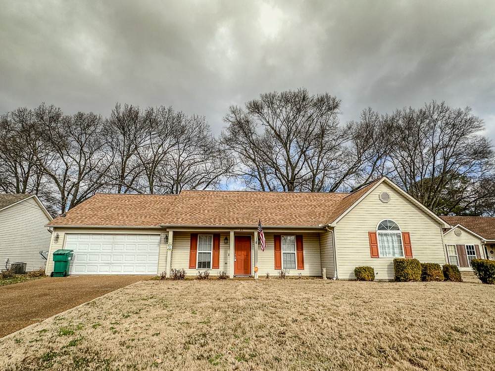 27 Amberwood Cv - Photo 1