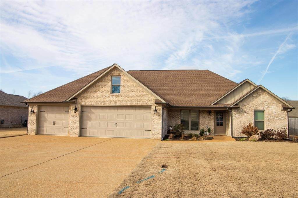 49 Bedford Farms Dr - Photo 1