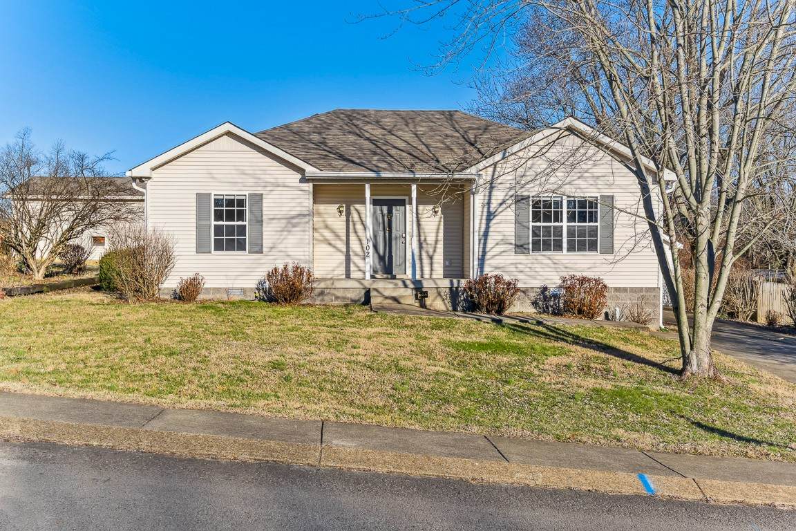 102 Park Ct - Photo 1