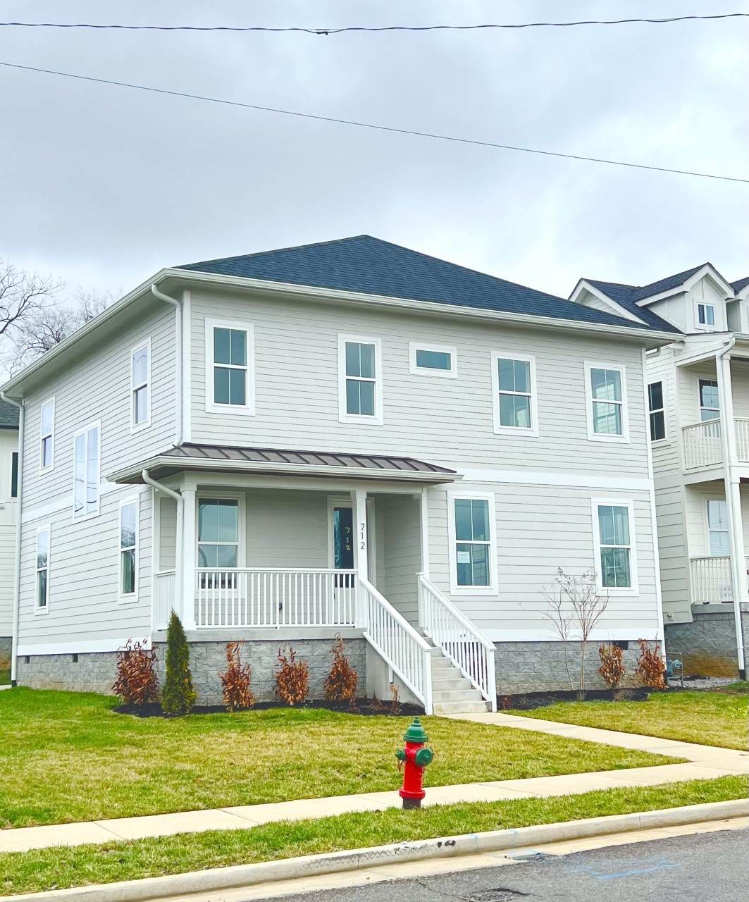 712 47th Avenue North - Photo 1