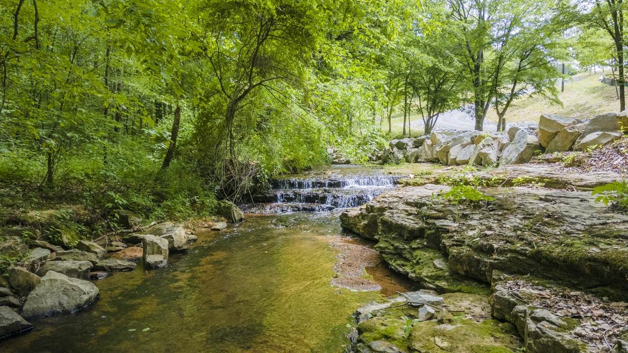 https://bt-photos.global.ssl.fastly.net/nashville/orig_boomver_2_RTC2552179-1.jpg