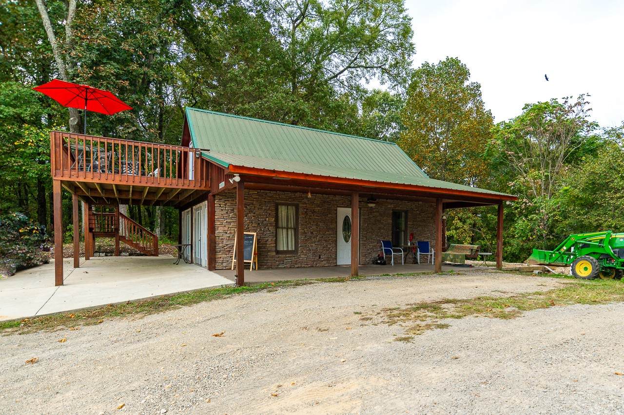 195 Curtis Rd - Photo 1