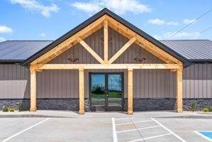 https://bt-photos.global.ssl.fastly.net/nashville/orig_boomver_1_RTC2638556-1.jpg