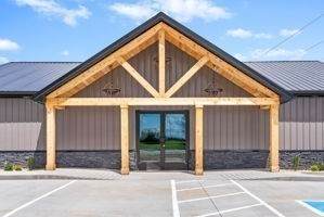 https://bt-photos.global.ssl.fastly.net/nashville/orig_boomver_1_RTC2656872-1.jpg