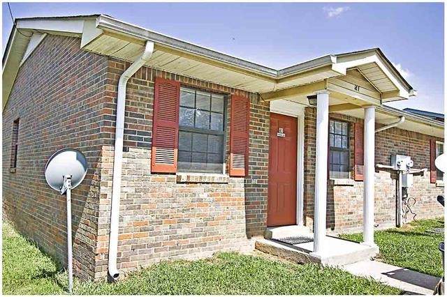 1375 Thompsonville Lane - Photo 1