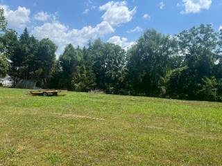 https://bt-photos.global.ssl.fastly.net/nashville/orig_boomver_1_RTC2670574-1.jpg