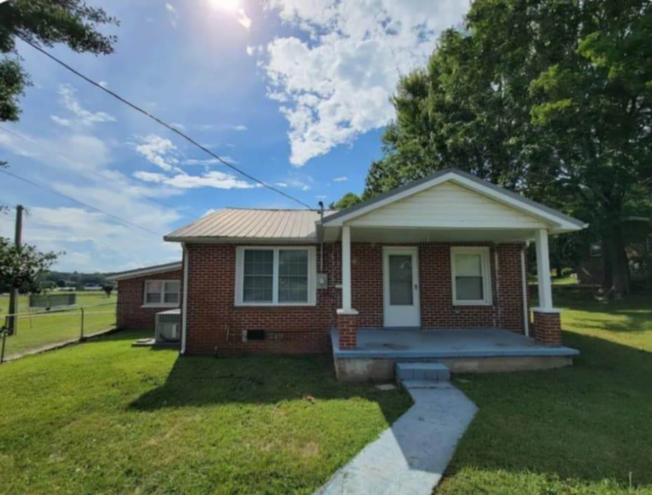 601 Sharp Springs Rd - Photo 1